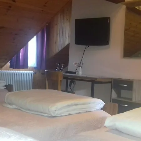 La Croix Blanche Hotel 2*