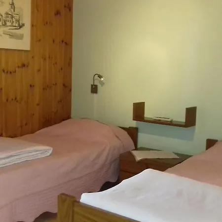 Hotel La Croix Blanche 2*