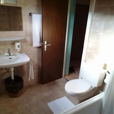 La Croix Blanche Hotel 2*